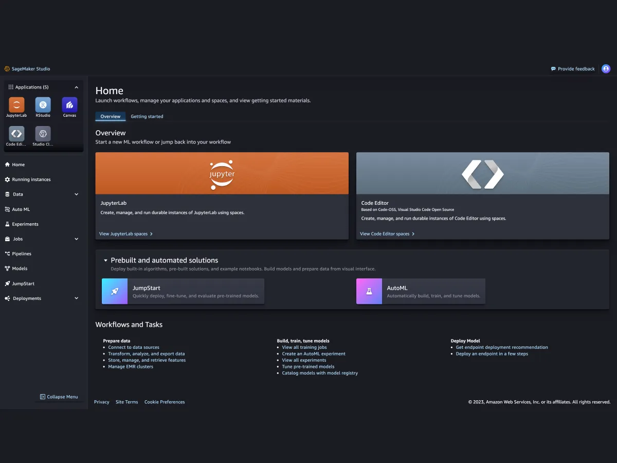 SageMaker_PDP-Images_Studio_Monarch-Overview.003a8e350cd9ce77f64adbd43d8055c1dcea5f76.png