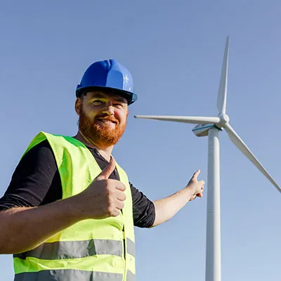 wind-farm-personnel-on-board.jpg