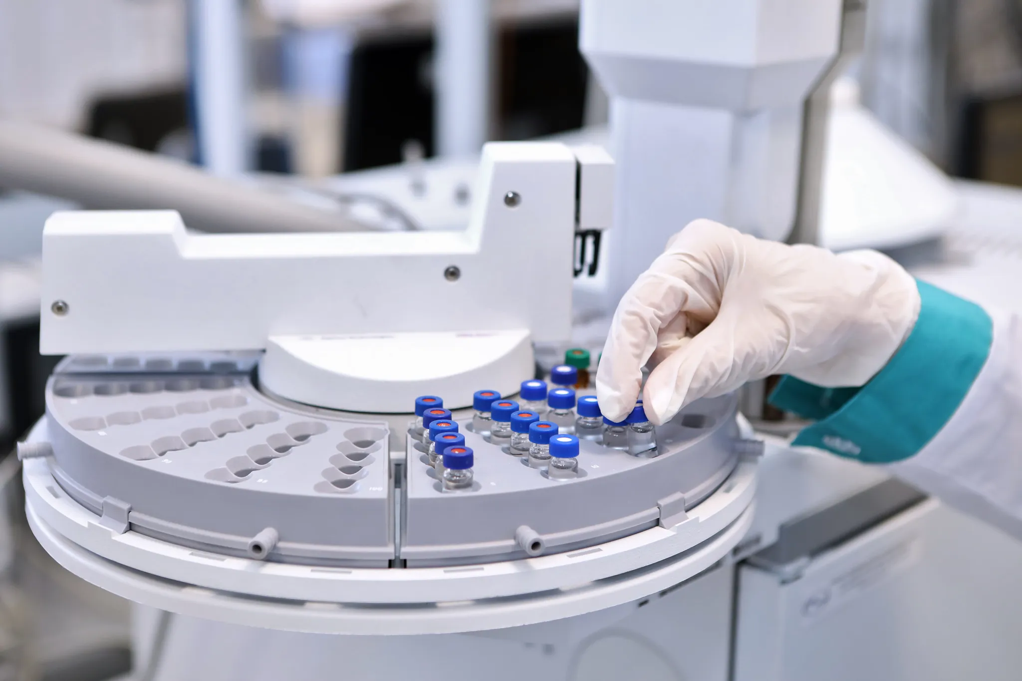 Stock-Photo-Pharmaceutical-Manufacturing.webp